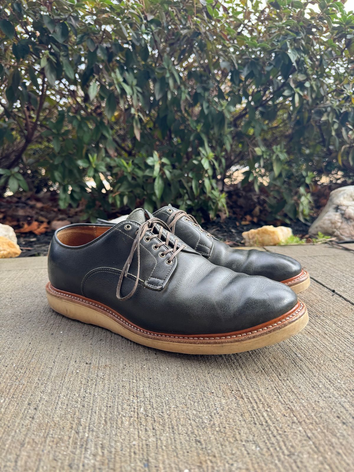 Photo by yeolderoberto on March 2, 2024 of the Viberg Derby Shoe in C.F. Stead Military Green Waxed Kudu.