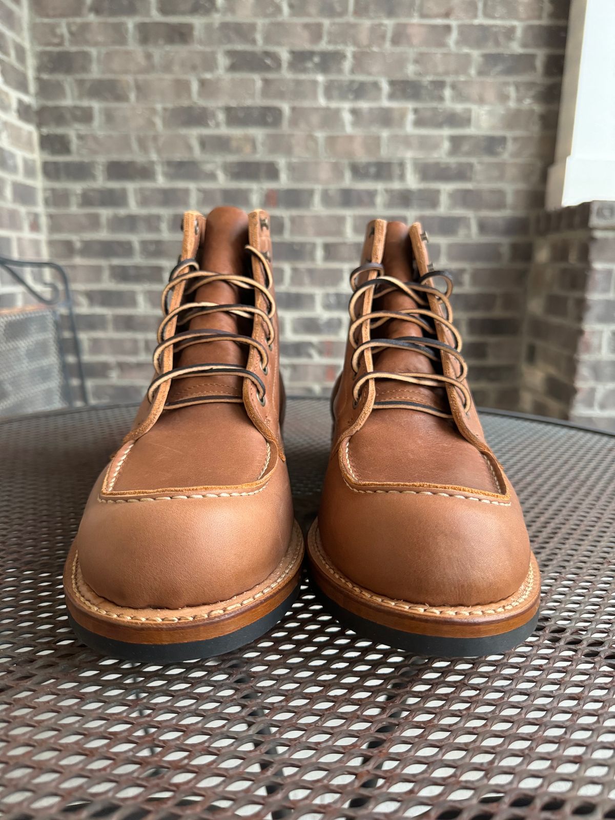 Photo by yeolderoberto on October 1, 2024 of the Truman Moc Toe in British Tan Grizzly.