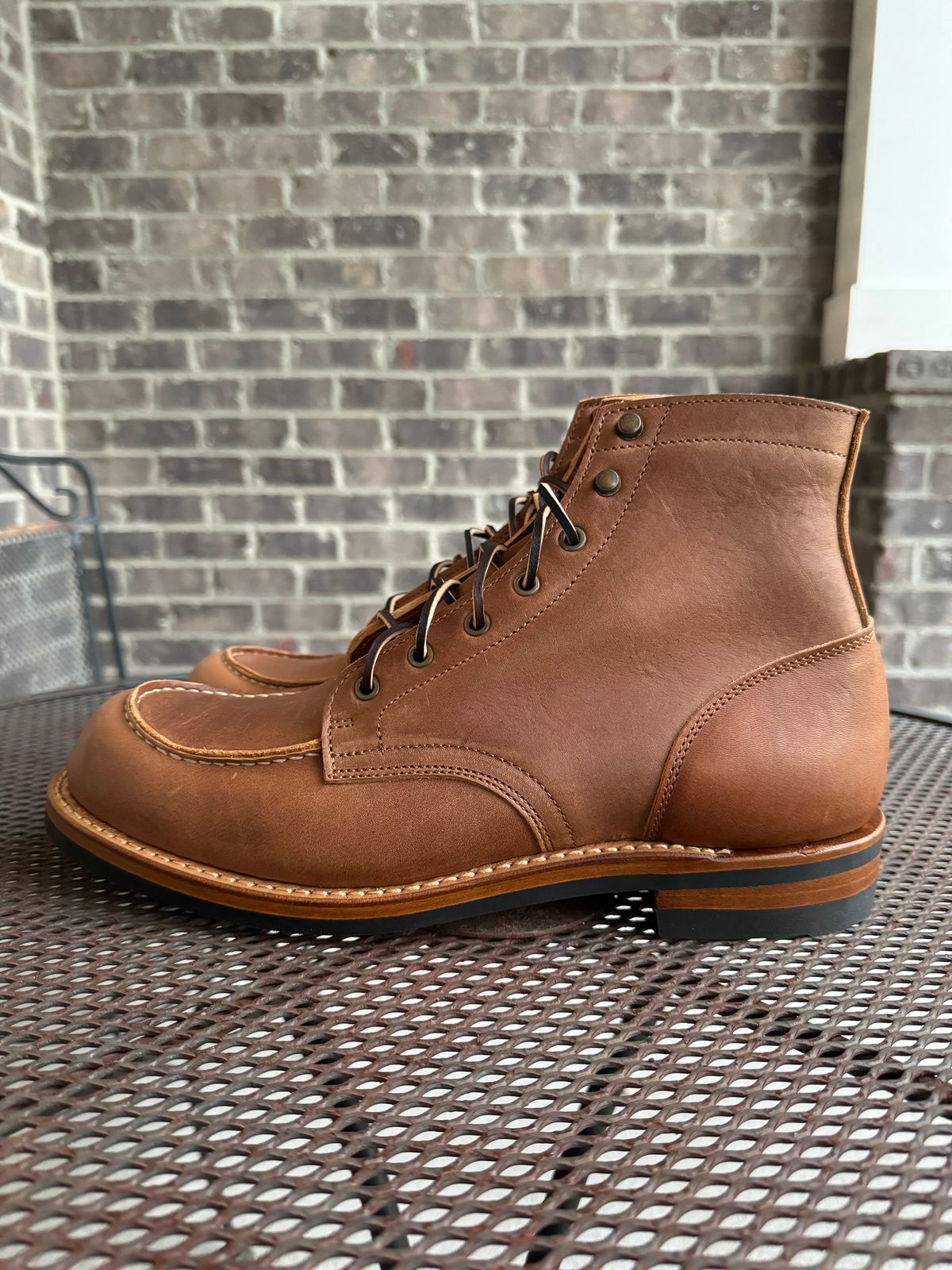 Photo by yeolderoberto on October 1, 2024 of the Truman Moc Toe in British Tan Grizzly.