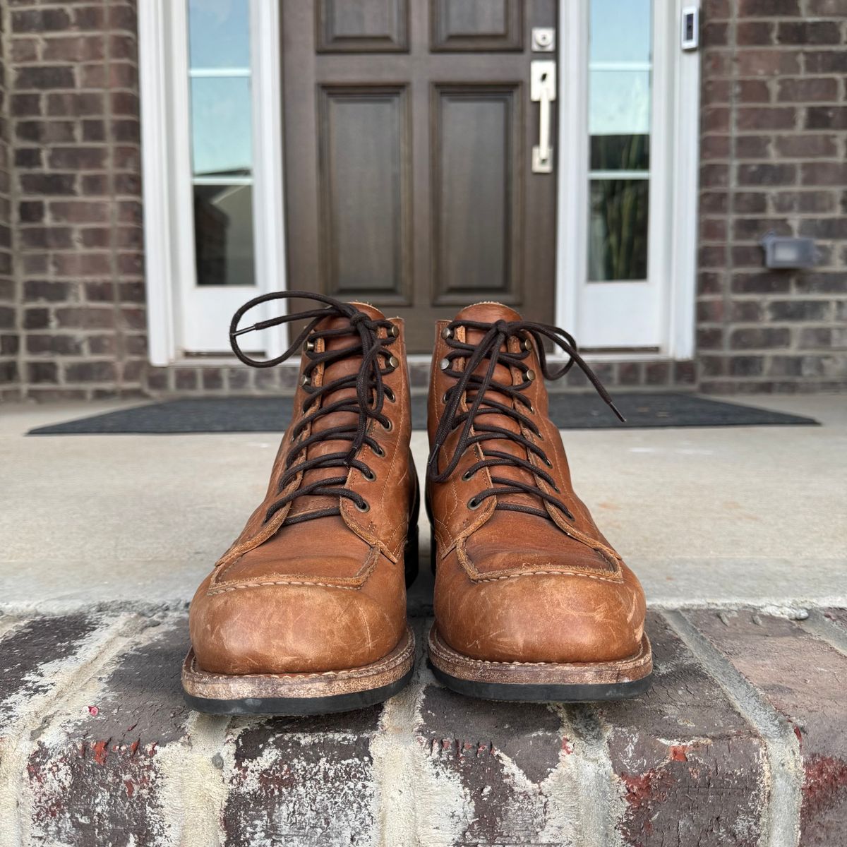 Photo by yeolderoberto on January 4, 2025 of the Truman Moc Toe in British Tan Grizzly.