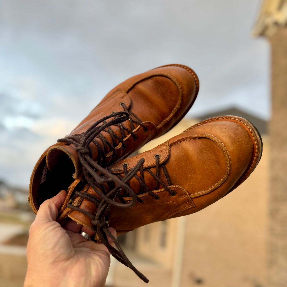 Photo by yeolderoberto on March 5, 2025 of the Truman Moc Toe in British Tan Grizzly.