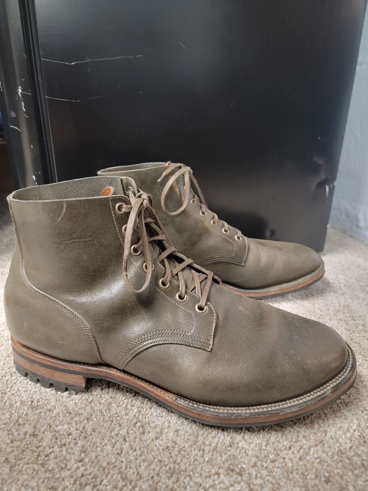Photo by tempesttost on November 3, 2023 of the Viberg Boondocker in Maryam Olive TPR Horsebutt.