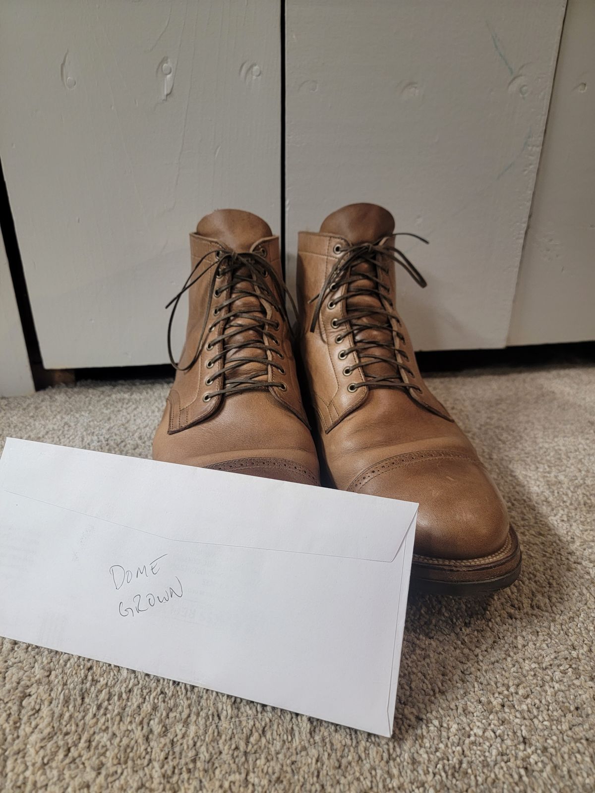 Photo by tempesttost on November 3, 2023 of the Viberg Service Boot BCT in Horween Natural Chromexcel.
