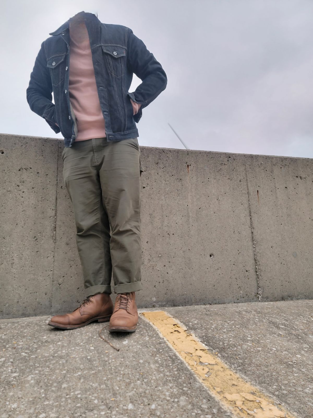 Photo by tempesttost on December 5, 2023 of the Viberg Service Boot BCT in Horween Natural Chromexcel.