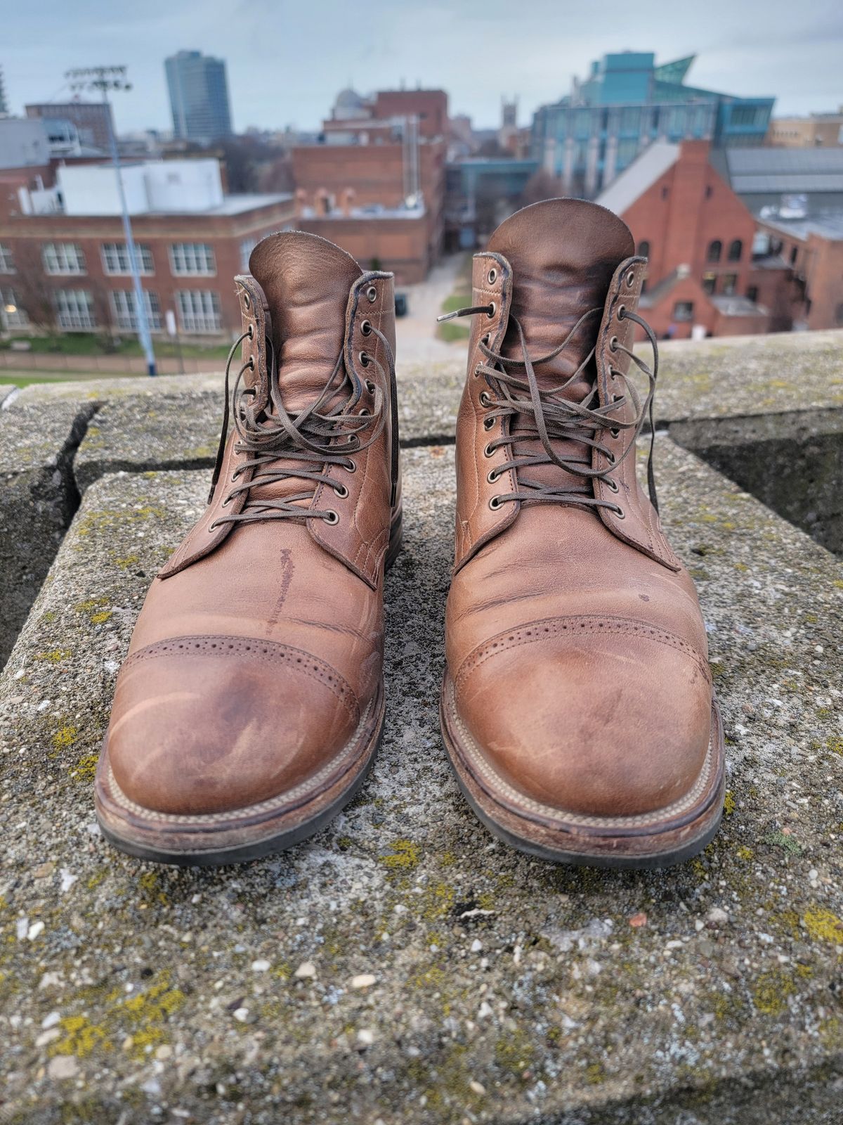 Photo by tempesttost on March 6, 2024 of the Viberg Service Boot BCT in Horween Natural Chromexcel.