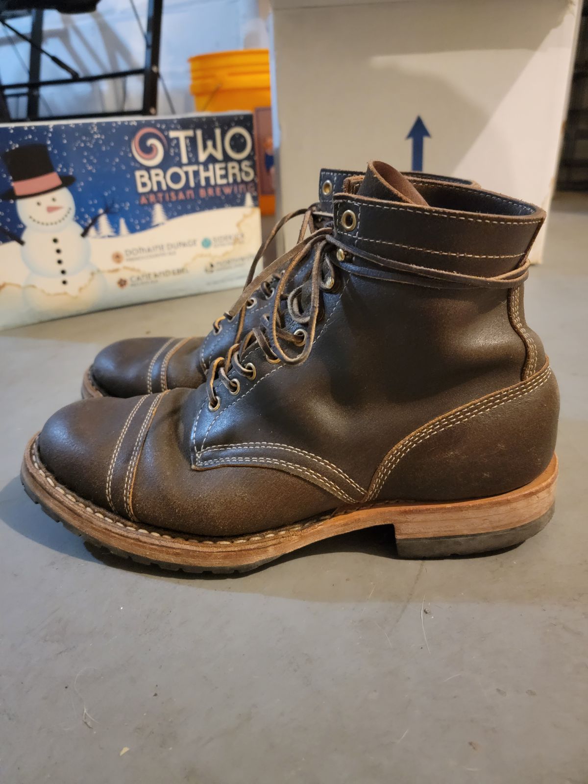 Photo by tempesttost on February 6, 2023 of the White's MP-Sherman Toe Cap in Horween Olive Waxed Flesh.