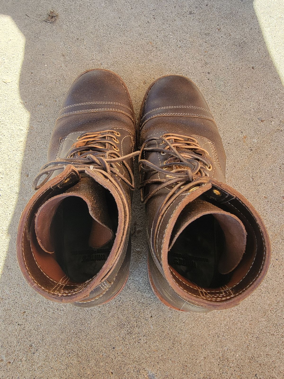 Photo by tempesttost on March 5, 2023 of the White's MP-Sherman Toe Cap in Horween Olive Waxed Flesh.