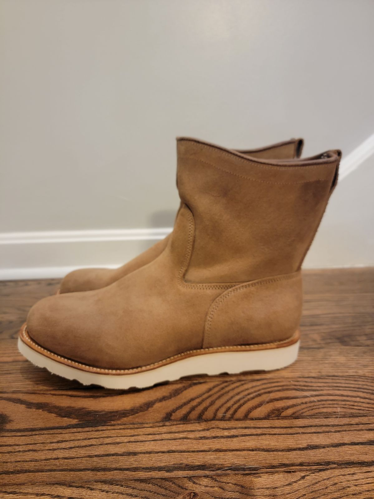 Photo by tempesttost on December 9, 2023 of the Viberg Roper Boot in Horween Natural Chromexcel Roughout.