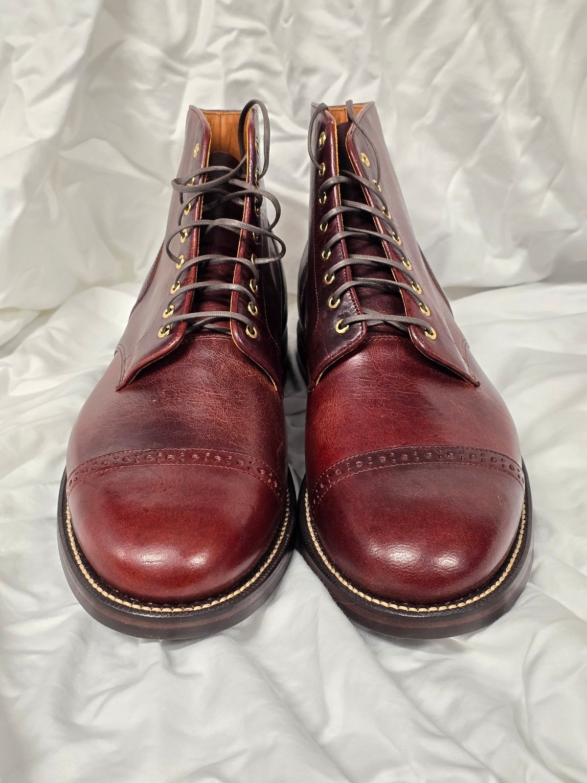 Photo by tempesttost on October 8, 2024 of the Grant Stone Garrison Boot in Gallun Red Denali Stag.