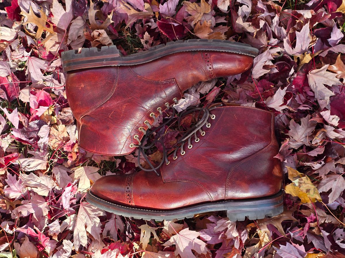 Photo by tempesttost on November 5, 2024 of the Grant Stone Garrison Boot in Gallun Red Denali Stag.