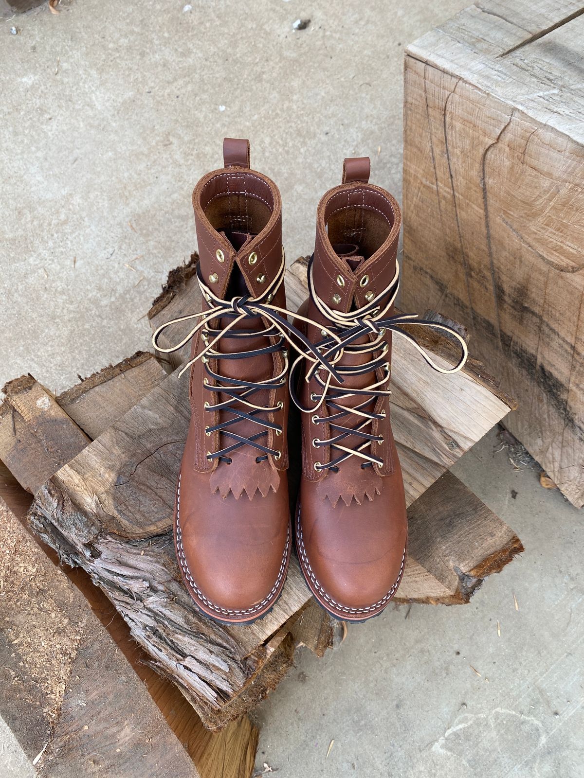 Photo by whiskey.bootlaces on October 2, 2023 of the Nicks BuilderPro in Seidel 1964 Brown.