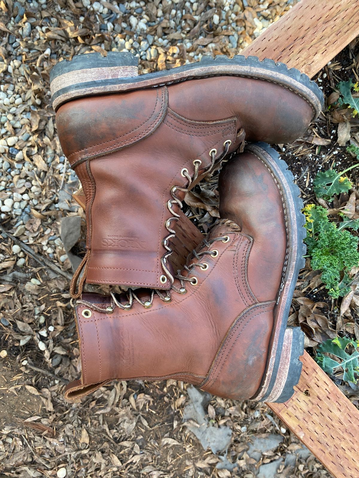 Photo by whiskey.bootlaces on January 6, 2024 of the Nicks BuilderPro in Seidel 1964 Brown.