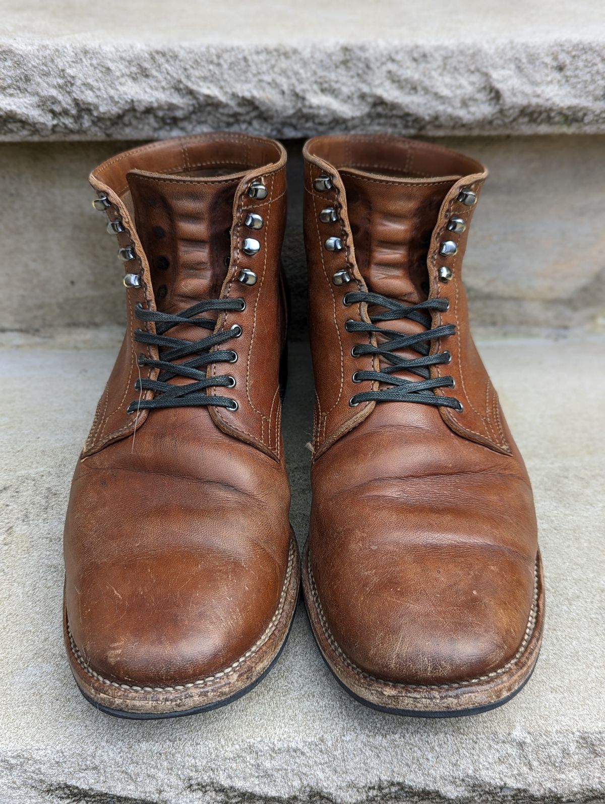 Photo by Nonbread on February 4, 2023 of the Viberg Service Boot in Maryam Moss Horsebutt.