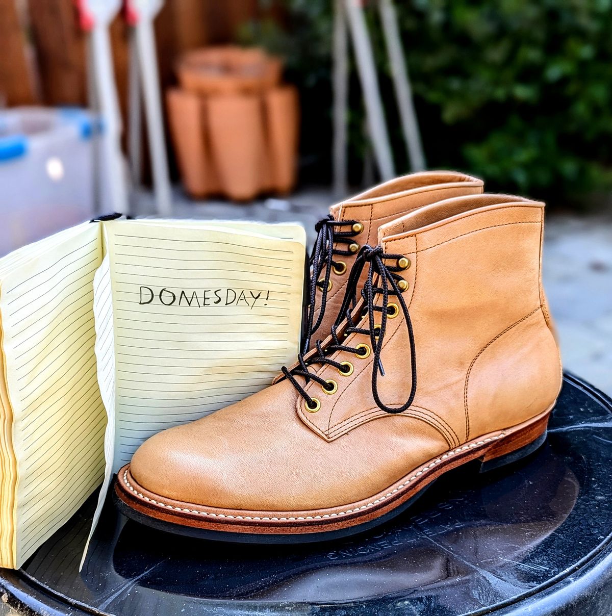 Photo by Nonbread on October 8, 2024 of the Y'2 Leather Work Boot in Y'2 Kakishibu Horse.