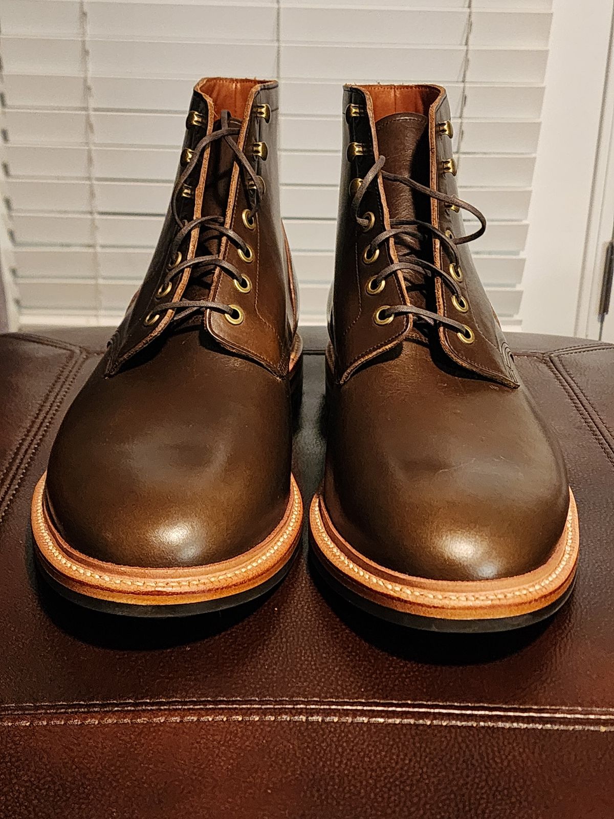 Photo by sasquatch on October 3, 2024 of the Grant Stone Diesel Boot in Horween Dark Olive Chromexcel.