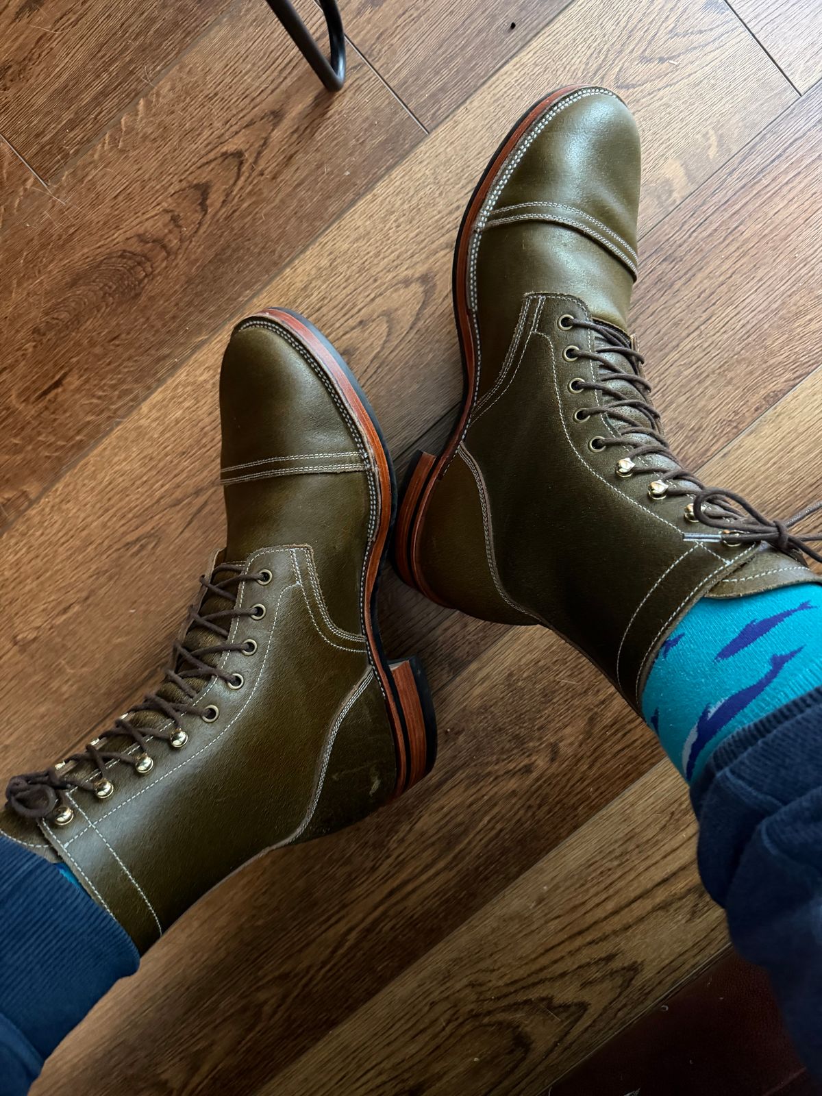 Photo by sasquatch on November 3, 2025 of the Imperium Radical in Horween Olive Waxed Flesh.