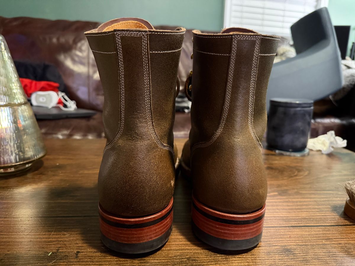 Photo by sasquatch on December 5, 2025 of the Imperium Radical in Horween Olive Waxed Flesh.