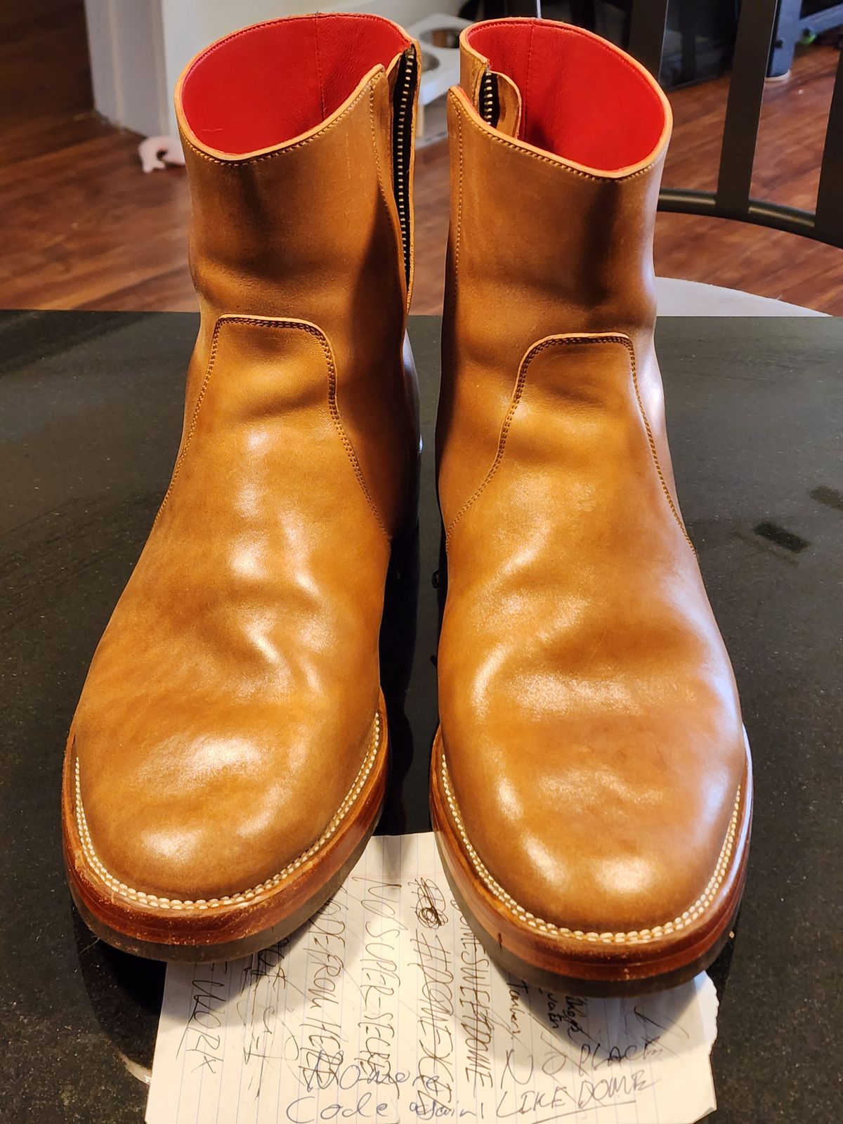 Photo by sasquatch on December 2, 2022 of the Benzein The Stride Side Zip Boots in Maryam Toscanello Horsebutt.