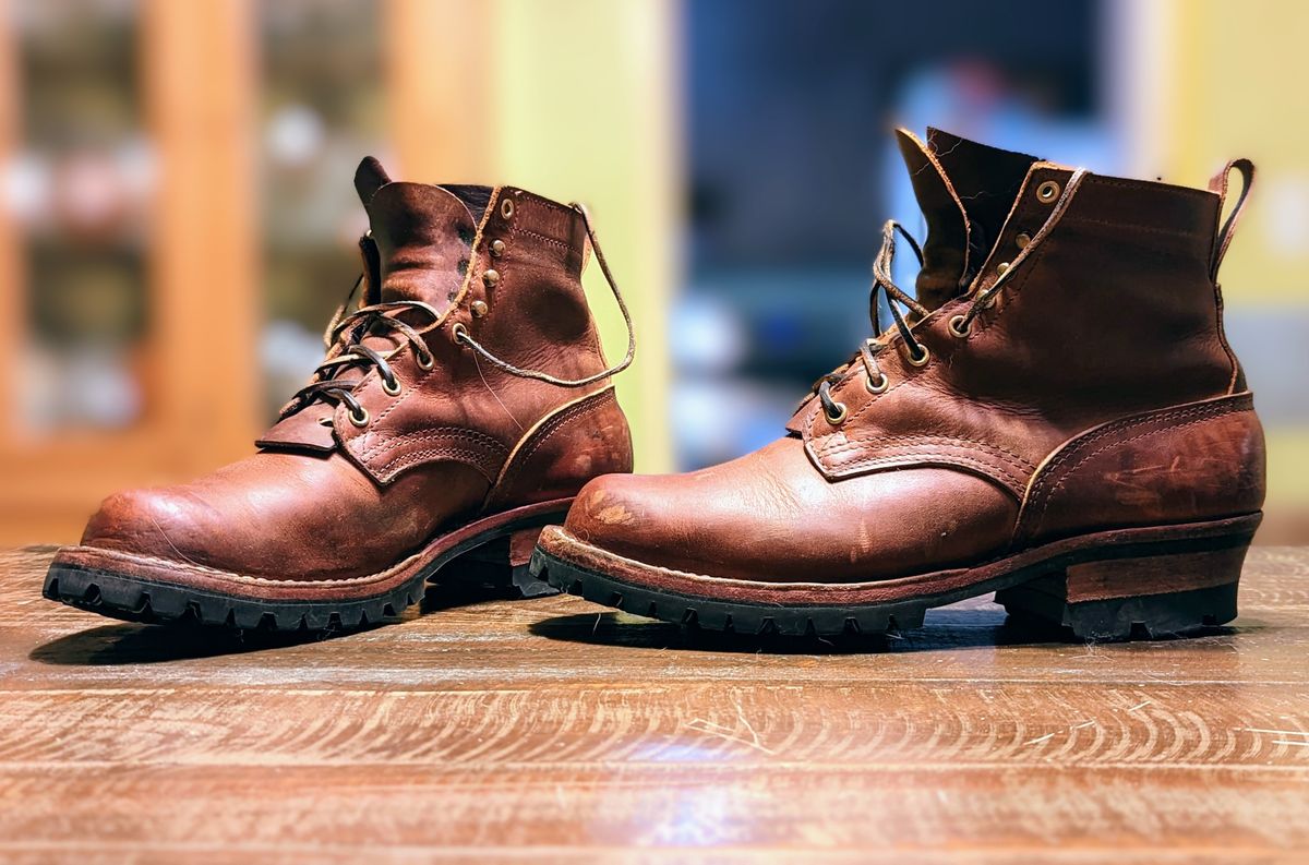 Photo by Homer346 on October 1, 2022 of the Nicks Urban Logger in Horween Orange Predator.