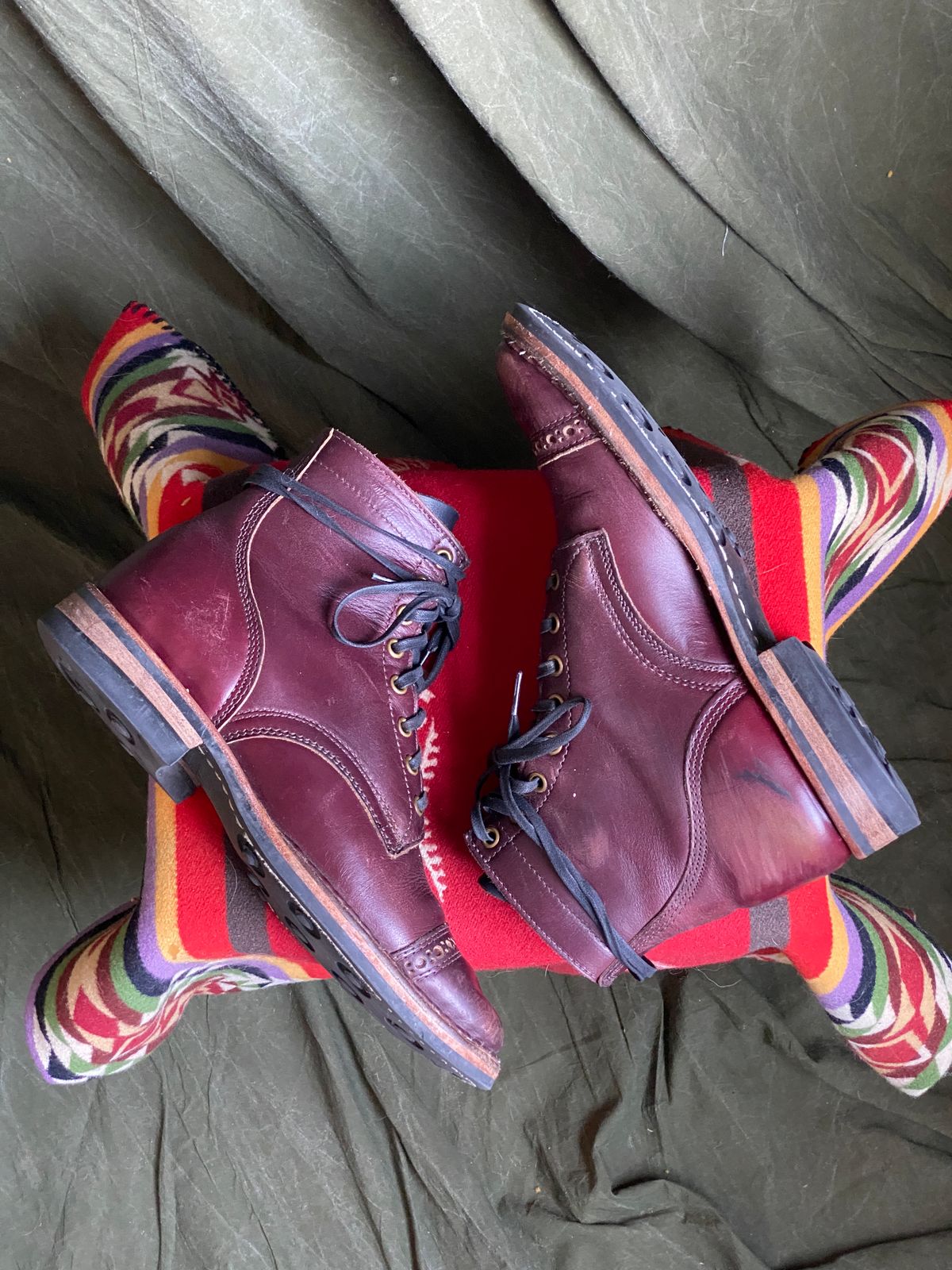 Photo by emilyfurr on March 5, 2023 of the White's MP-M1TC in Horween Color 8 Chromexcel.