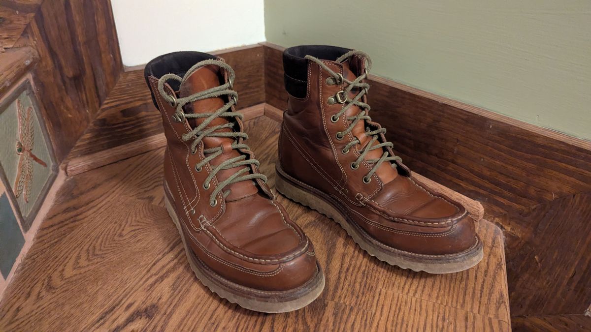 Photo by Eazyianish on December 7, 2025 of the Grant Stone Field Boot in Badalassi Carlo Saddle Tan Minerva.