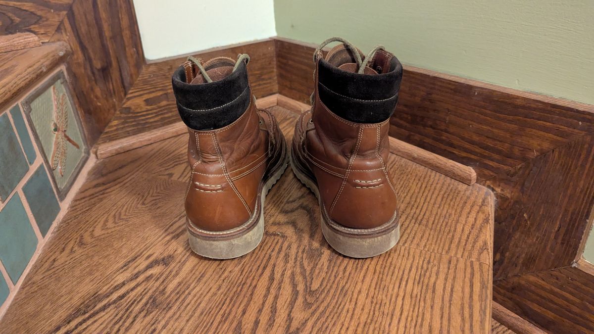 Photo by Eazyianish on December 7, 2025 of the Grant Stone Field Boot in Badalassi Carlo Saddle Tan Minerva.