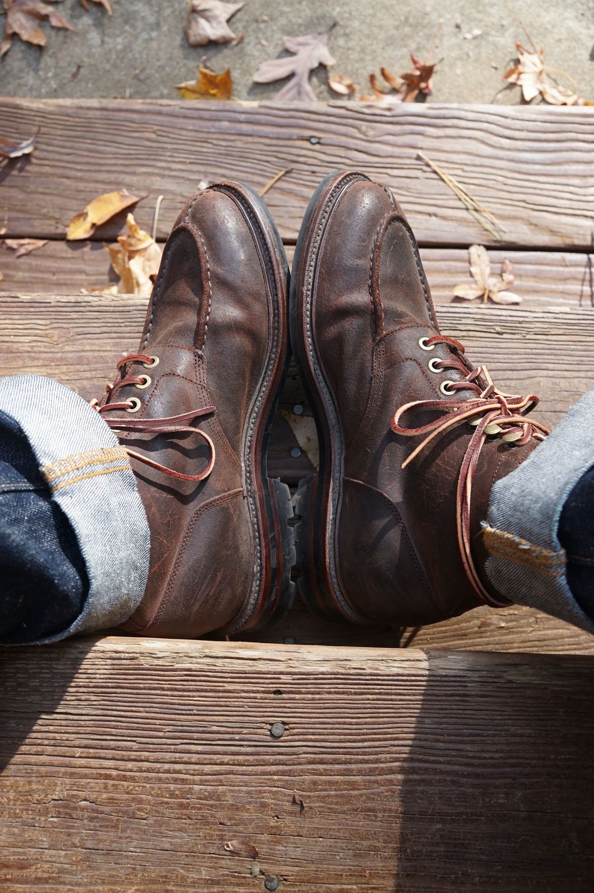 Photo by Eazyianish on December 5, 2022 of the Grant Stone Ottawa Boot in C.F. Stead Tobacco Waxy Commander Suede.