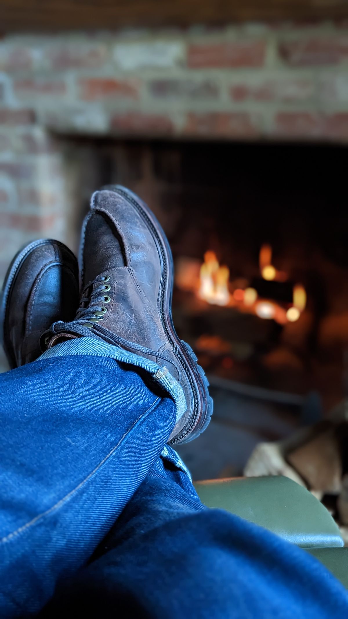 Photo by Eazyianish on February 3, 2023 of the Grant Stone Ottawa Boot in C.F. Stead Tobacco Waxy Commander Suede.
