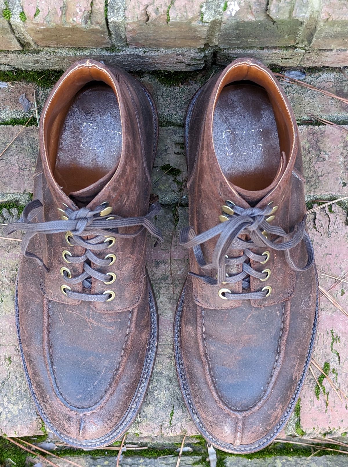Photo by Eazyianish on February 3, 2023 of the Grant Stone Ottawa Boot in C.F. Stead Tobacco Waxy Commander Suede.