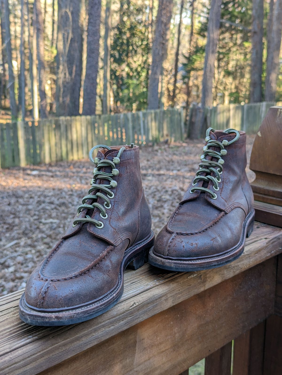 Photo by Eazyianish on March 4, 2023 of the Grant Stone Ottawa Boot in C.F. Stead Tobacco Waxy Commander Suede.