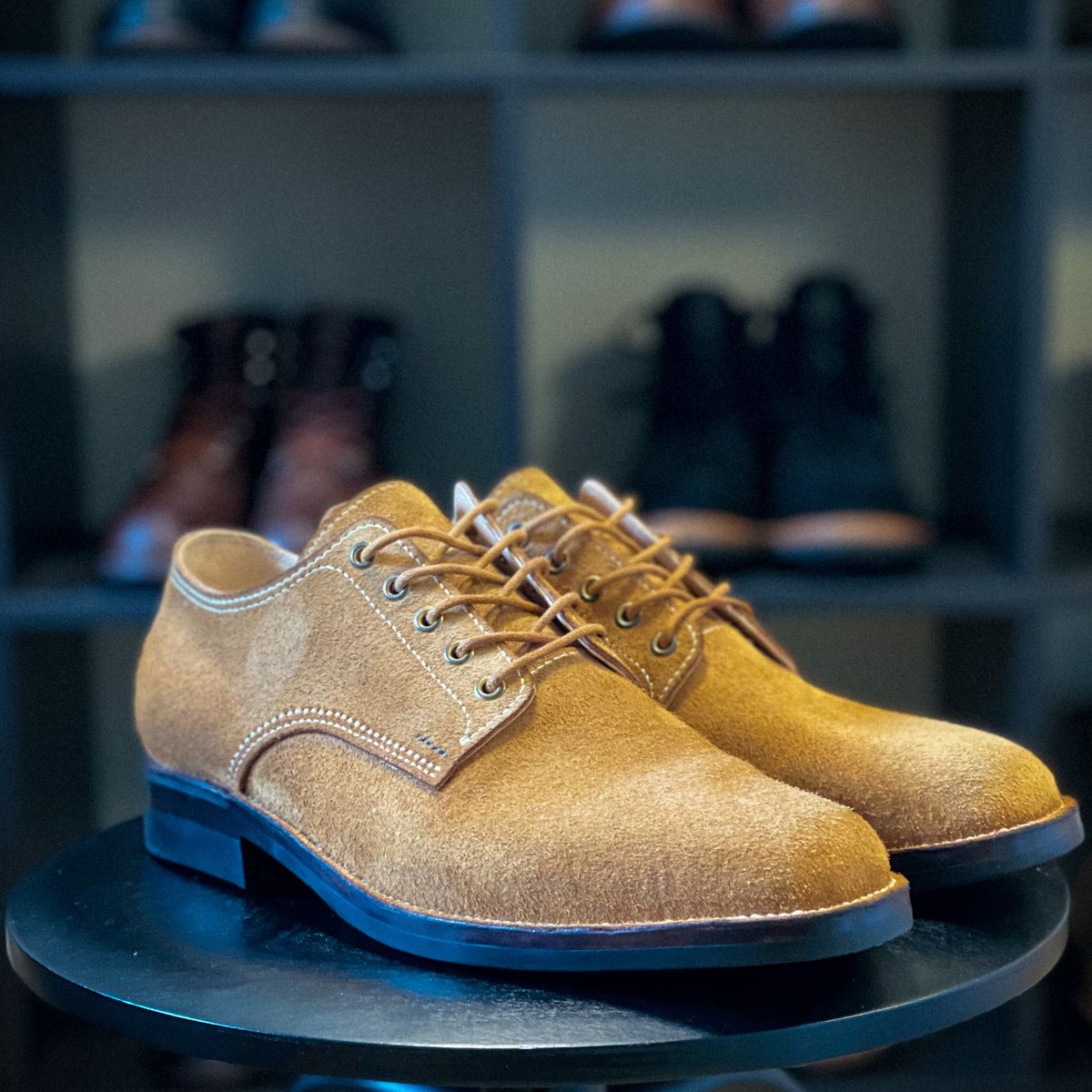 Photo by t4.tillerman on October 2, 2023 of the Tee Four Tillerman / Self-made T1 in Badalassi Carlo Cognac Wax Pull-Up Roughout.