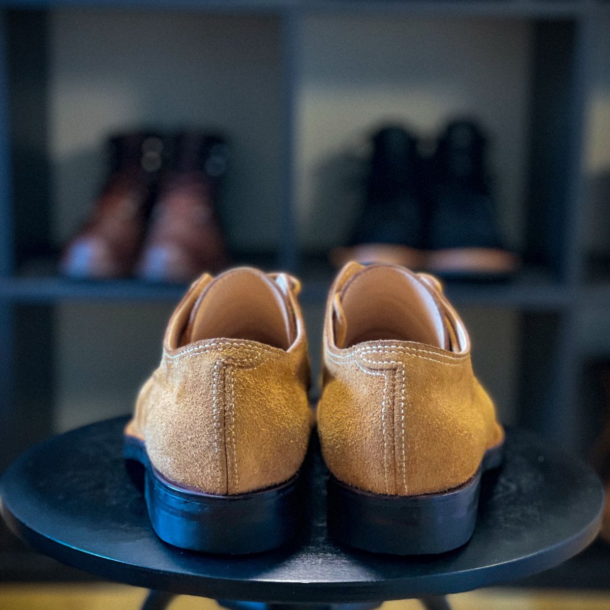 Photo by t4.tillerman on October 2, 2023 of the Tee Four Tillerman / Self-made T1 in Badalassi Carlo Cognac Wax Pull-Up Roughout.
