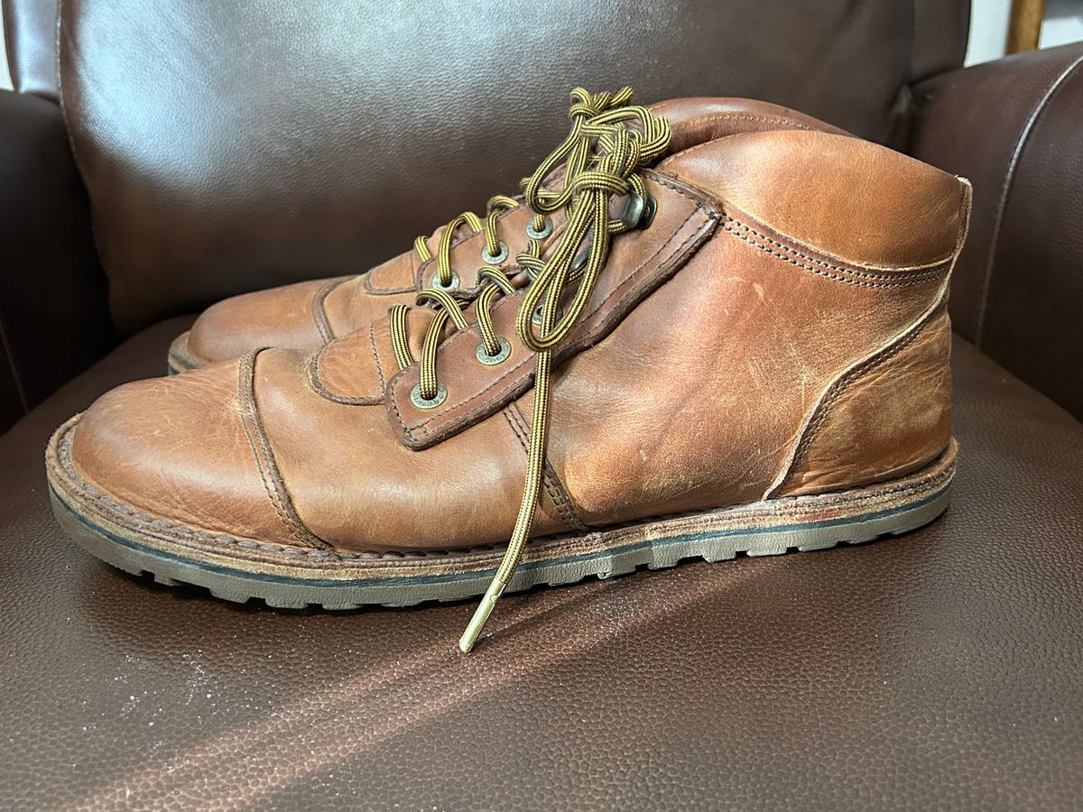 Photo by rattler360 on December 30, 2025 of the Jim Green African Ranger Barefoot Boot in Fudge Crazy Horse.