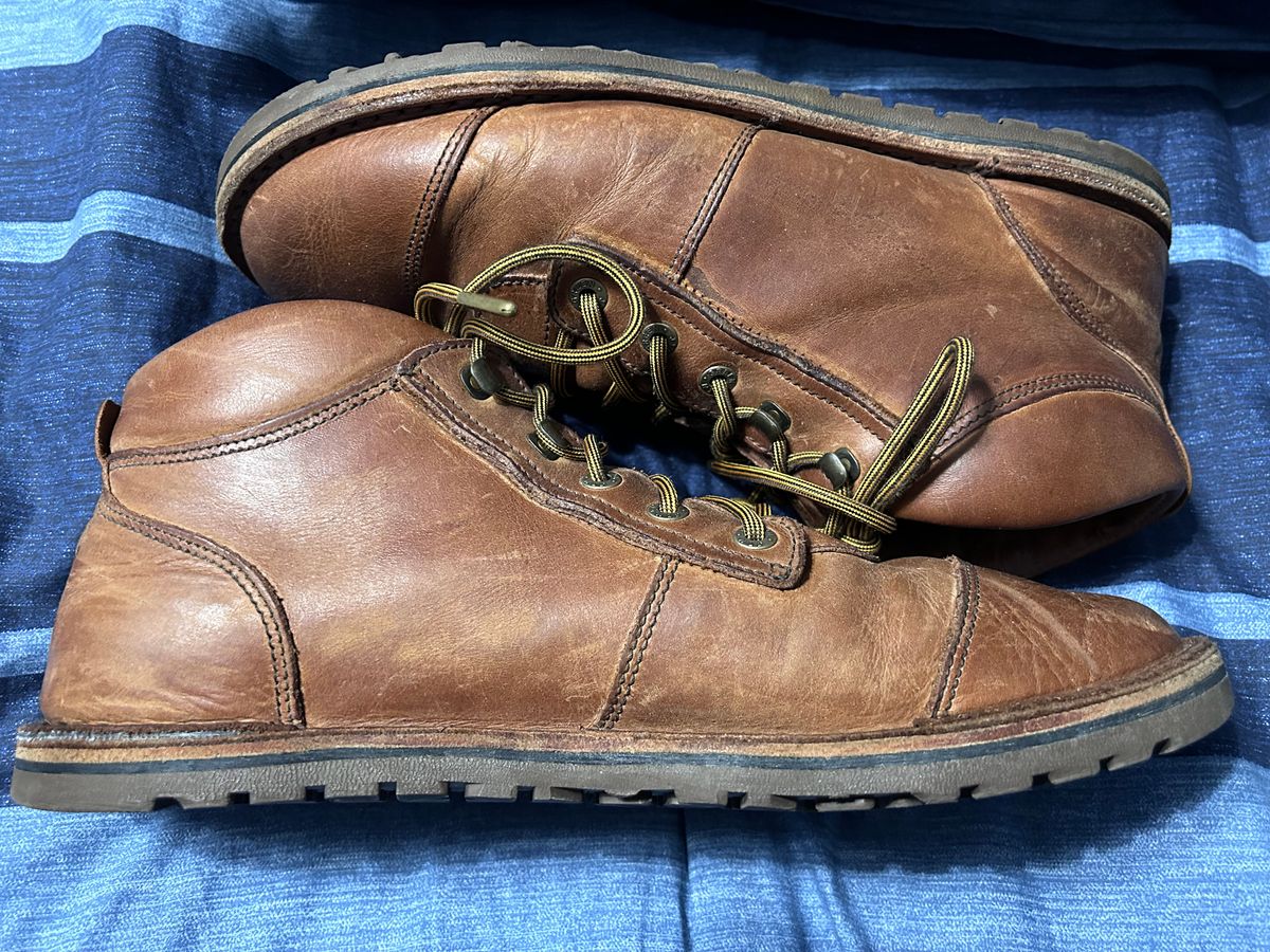 Photo by rattler360 on February 3, 2026 of the Jim Green African Ranger Barefoot Boot in Fudge Crazy Horse.