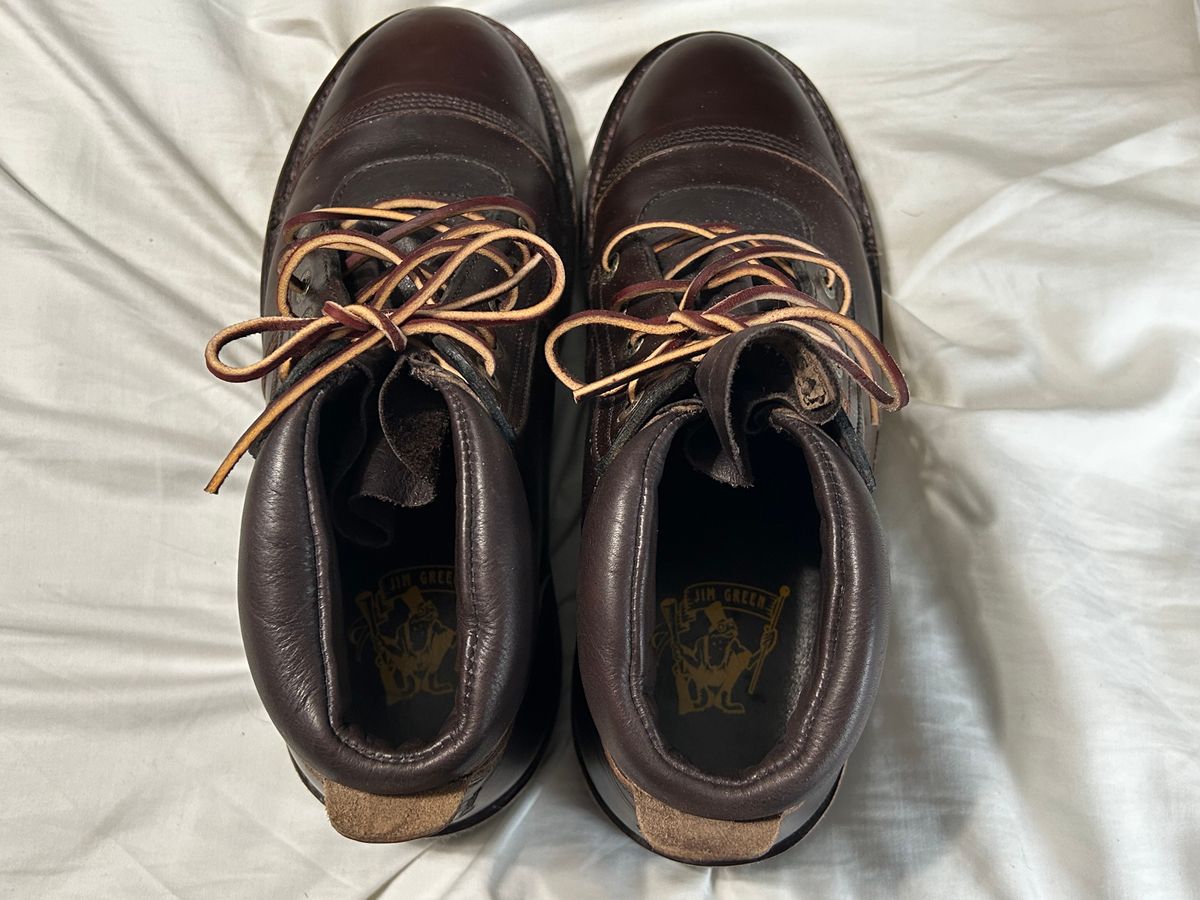 Photo by rattler360 on April 2, 2024 of the Jim Green African Ranger in Horween Burgundy Chromexcel.