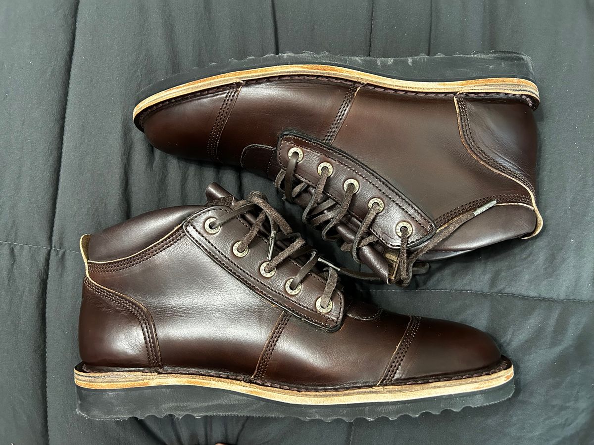 Photo by rattler360 on November 1, 2023 of the Jim Green African Ranger in Horween Burgundy Chromexcel.