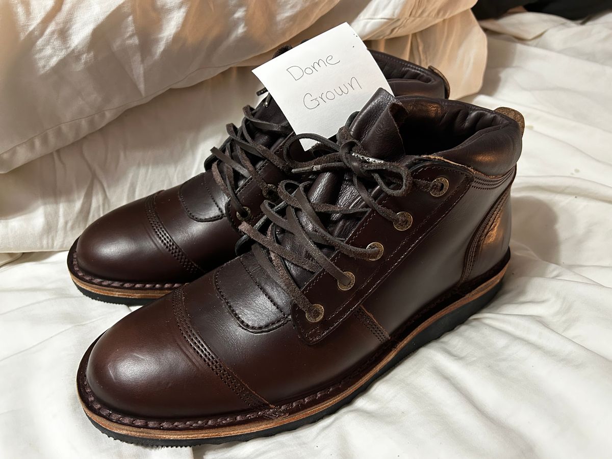 Photo by rattler360 on November 1, 2023 of the Jim Green African Ranger in Horween Burgundy Chromexcel.