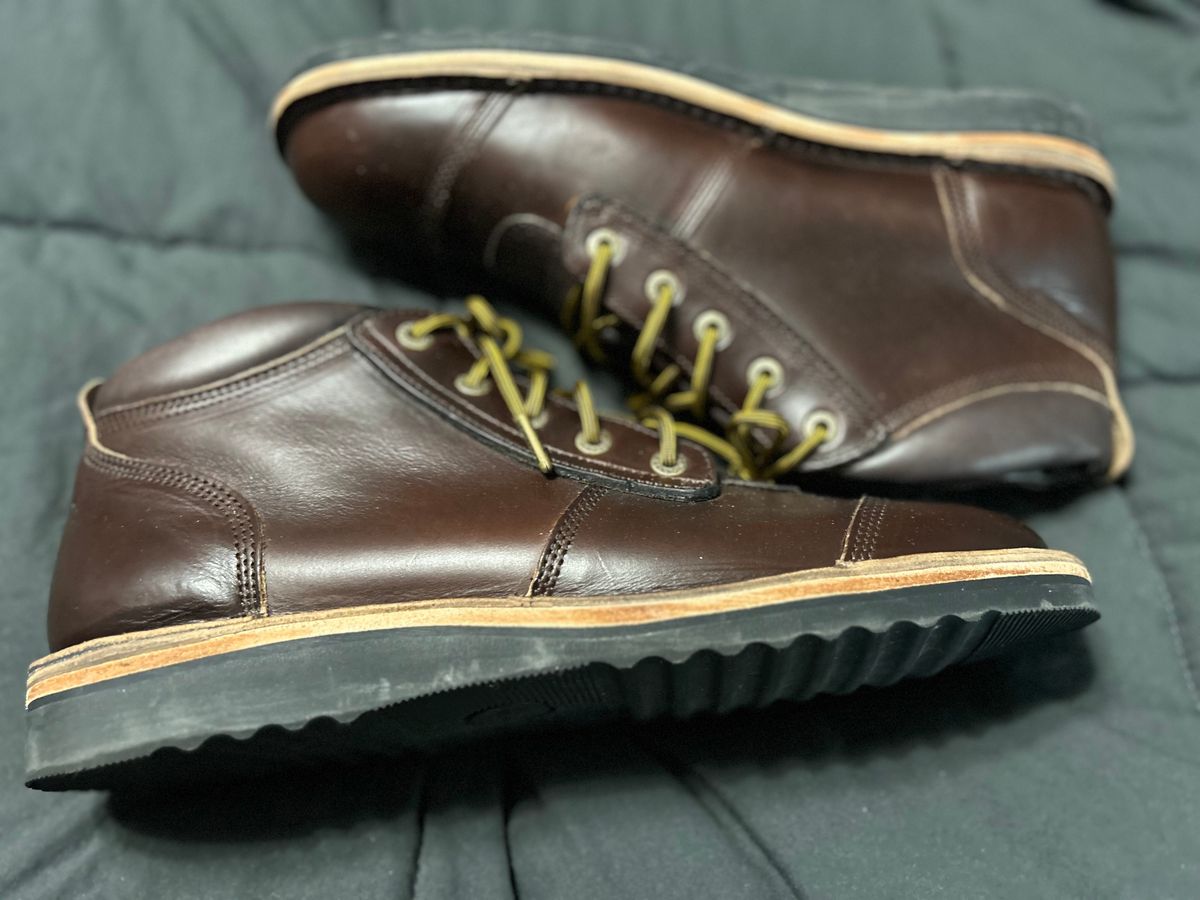 Photo by rattler360 on December 1, 2023 of the Jim Green African Ranger in Horween Burgundy Chromexcel.