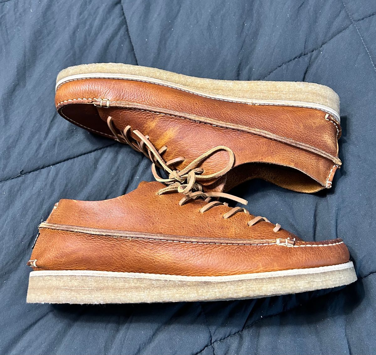 Photo by rattler360 on October 2, 2024 of the Yogi Footwear Finn 3 in Chestnut Brown.