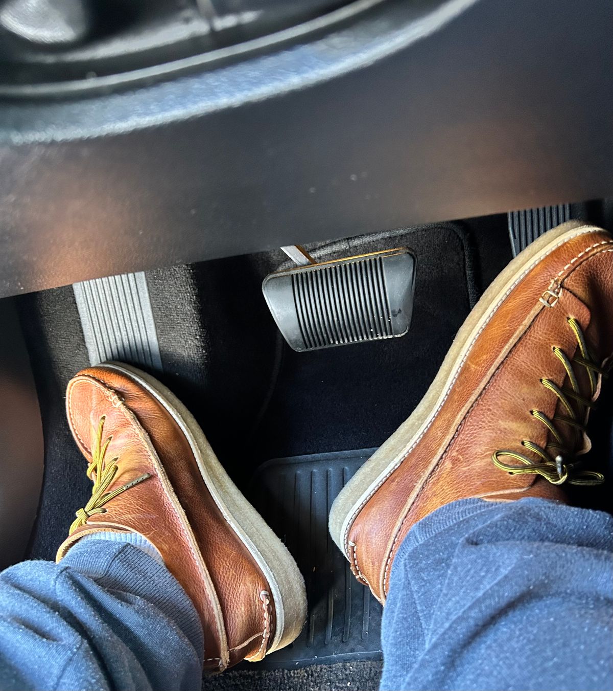 Photo by rattler360 on January 5, 2025 of the Yogi Footwear Finn 3 in Chestnut Brown.