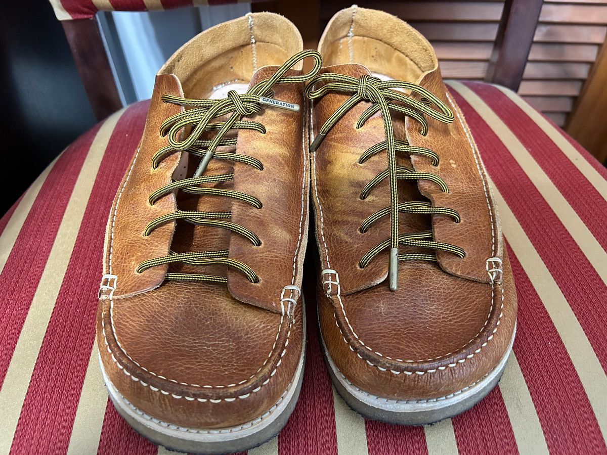 Photo by rattler360 on January 5, 2025 of the Yogi Footwear Finn 3 in Chestnut Brown.