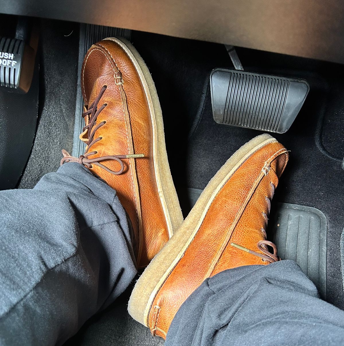 Photo by rattler360 on March 28, 2025 of the Yogi Footwear Finn 3 in Chestnut Brown.