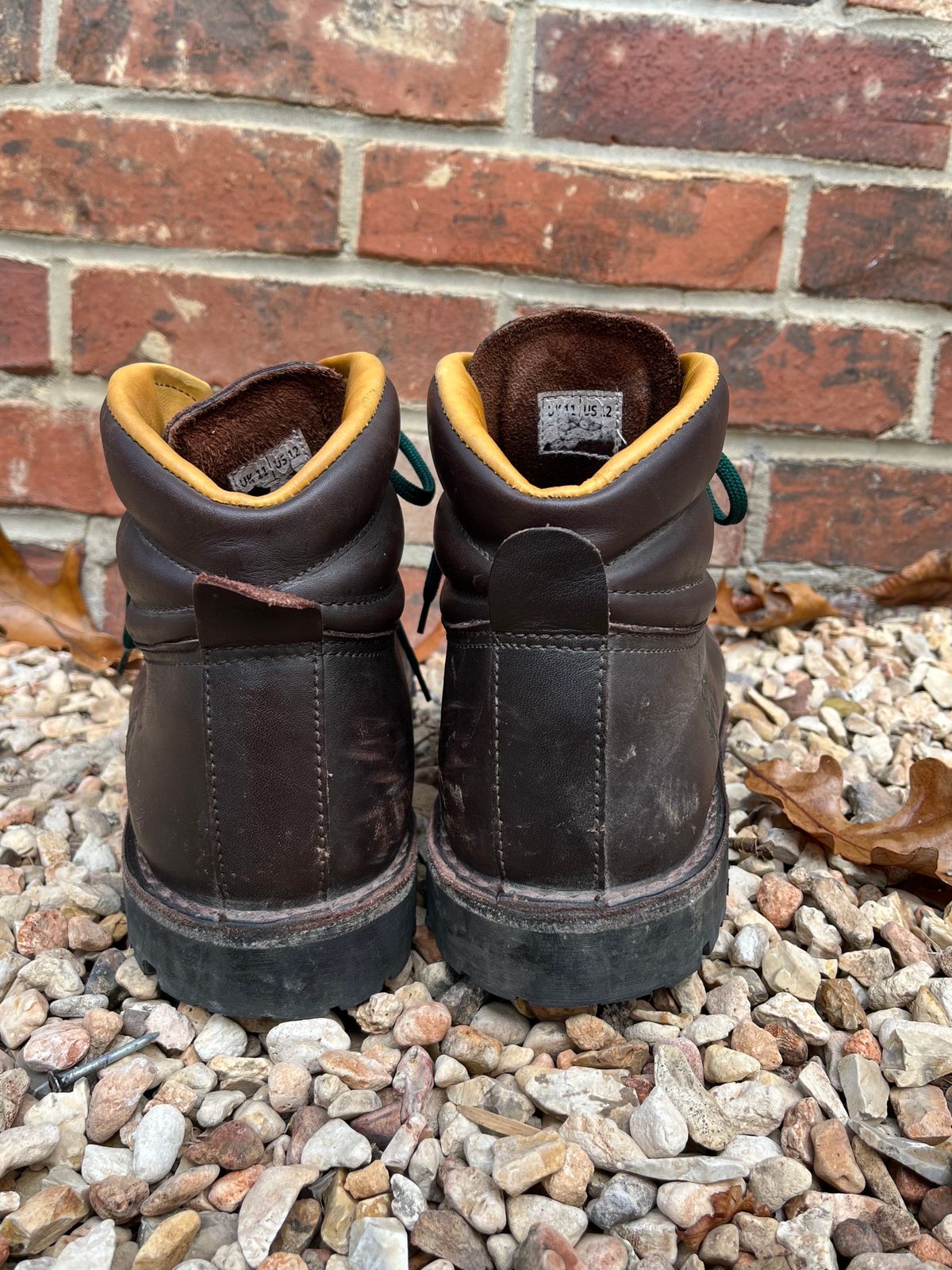 Photo by QuinnH on November 4, 2022 of the Jim Green Razorback in Brown Full Grain.