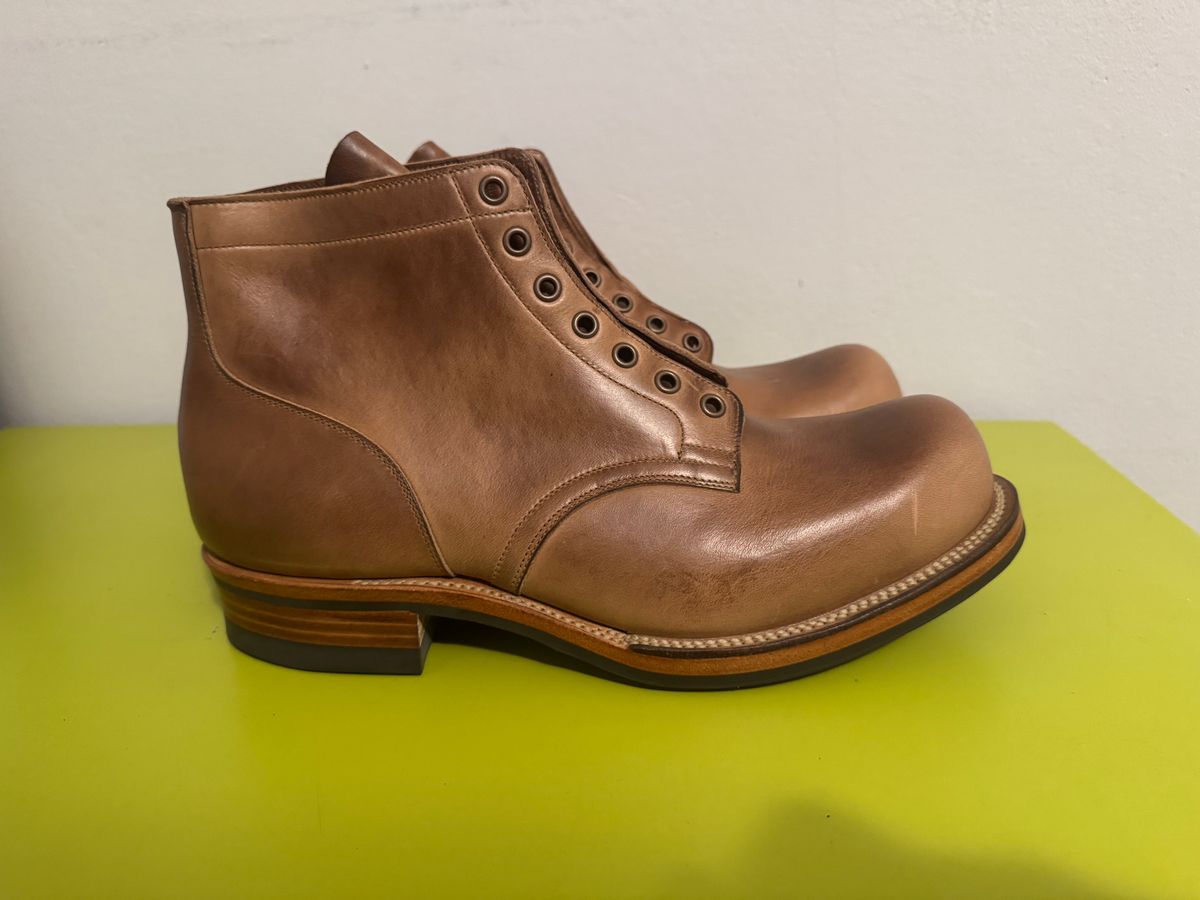 Photo by GalaxyGuy on November 1, 2025 of the Viberg Service Boot in Horween Natural Chromexcel Horsehide.