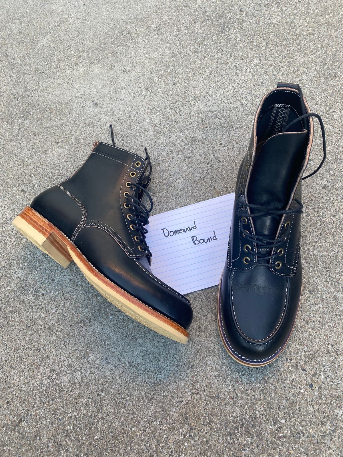 Photo by GalaxyGuy on October 3, 2023 of the Onderhoud x Stitchdown Moc Toe in Wickett & Craig Black Traditional Harness.