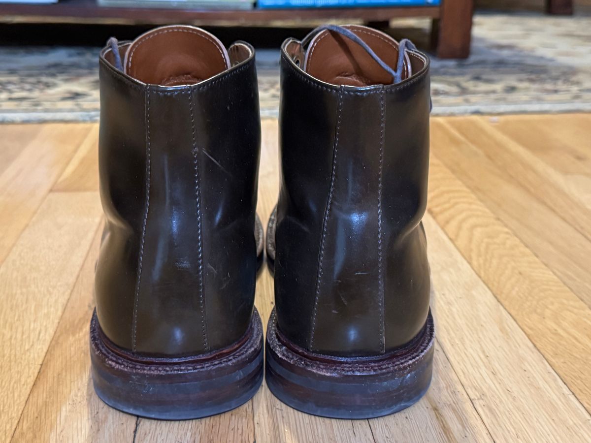 Photo by GalaxyGuy on December 6, 2024 of the Grant Stone Edward Boot in Horween Maduro Shell Cordovan.