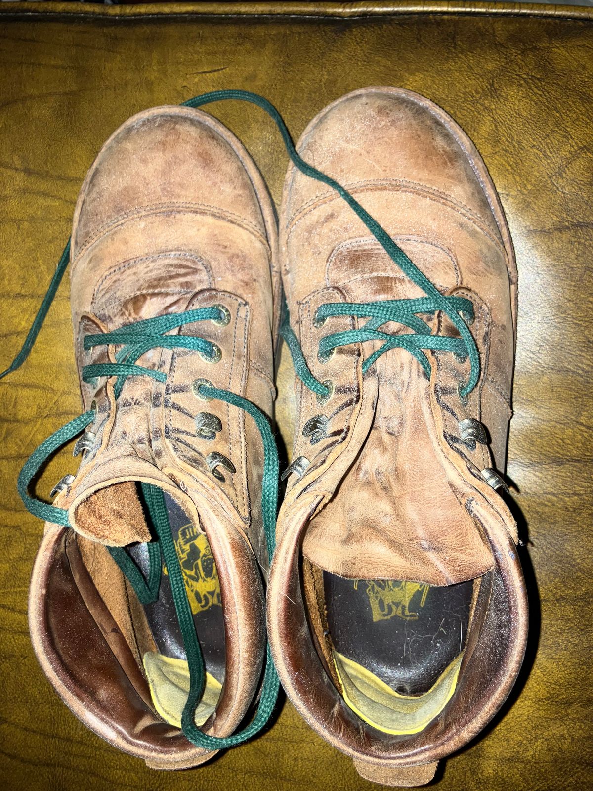 Photo by sigben59 on January 5, 2026 of the Jim Green African Ranger – Leather Midsole in Fudge Crazy Horse.