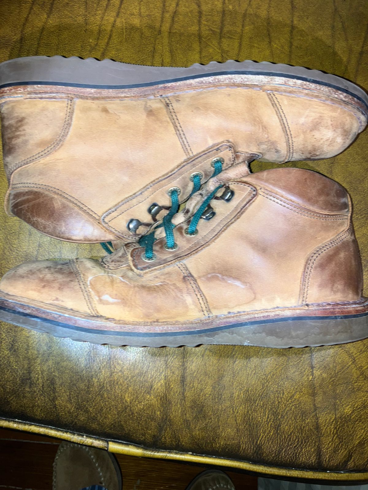 Photo by sigben59 on February 3, 2026 of the Jim Green African Ranger – Leather Midsole in Fudge Crazy Horse.