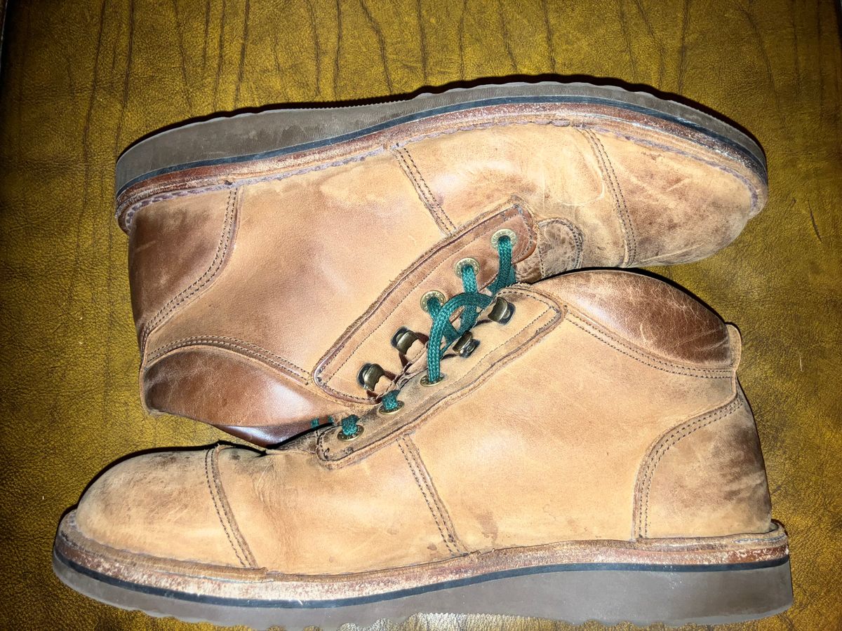 Photo by sigben59 on March 5, 2026 of the Jim Green African Ranger – Leather Midsole in Fudge Crazy Horse.