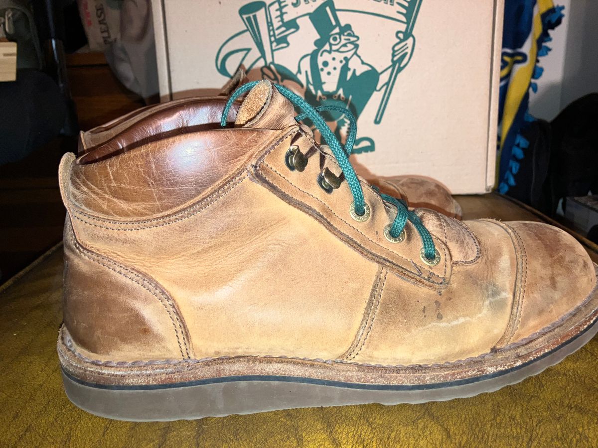 Photo by sigben59 on March 5, 2026 of the Jim Green African Ranger – Leather Midsole in Fudge Crazy Horse.